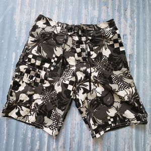 Point Zero black&white boardshorts